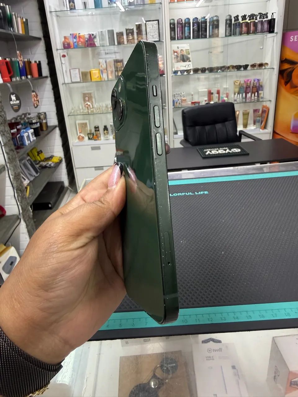 iPhone 13 128gb verde - Foto 3