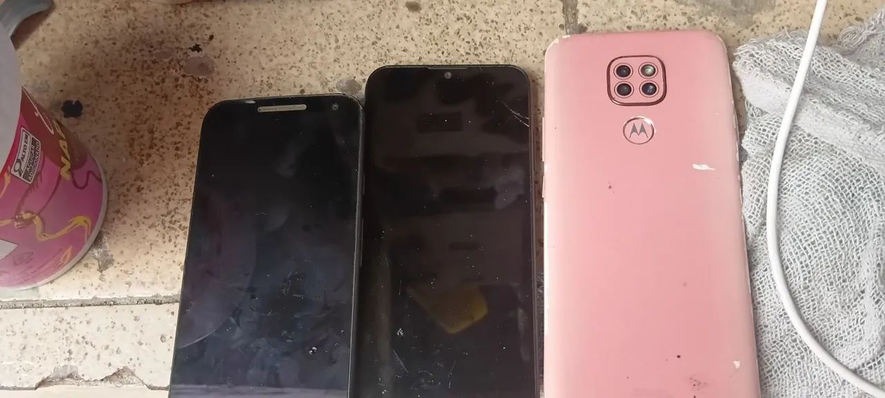Vende se 3 celular com defeito  - Foto 2