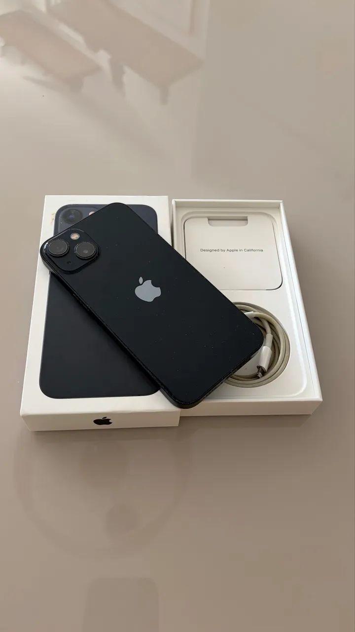 iPhone 13 - 256GB - Preto