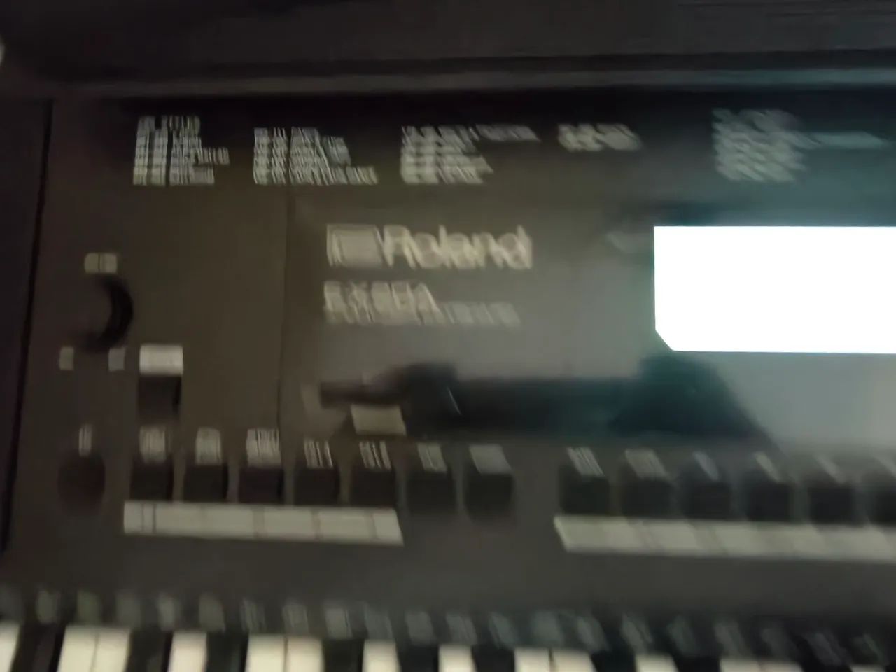 Teclado musical Roland a20  - Foto 2