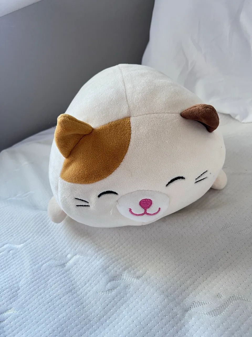 pelucia gato