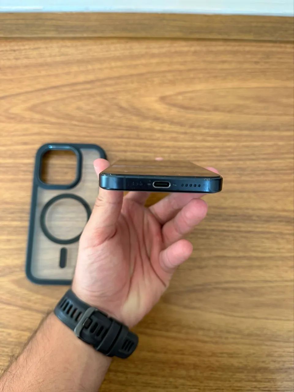 iPhone 15 pro  - Foto 2