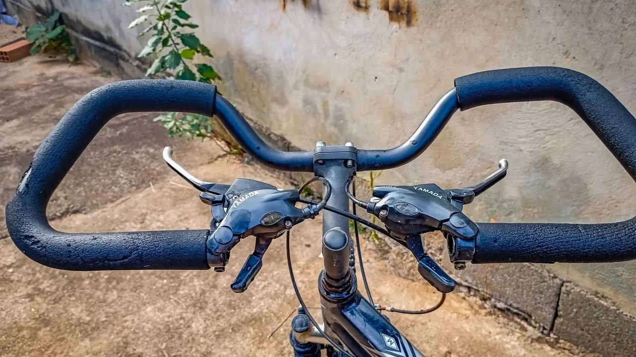 bicicleta MONACO aro 26 preta  - Foto 4