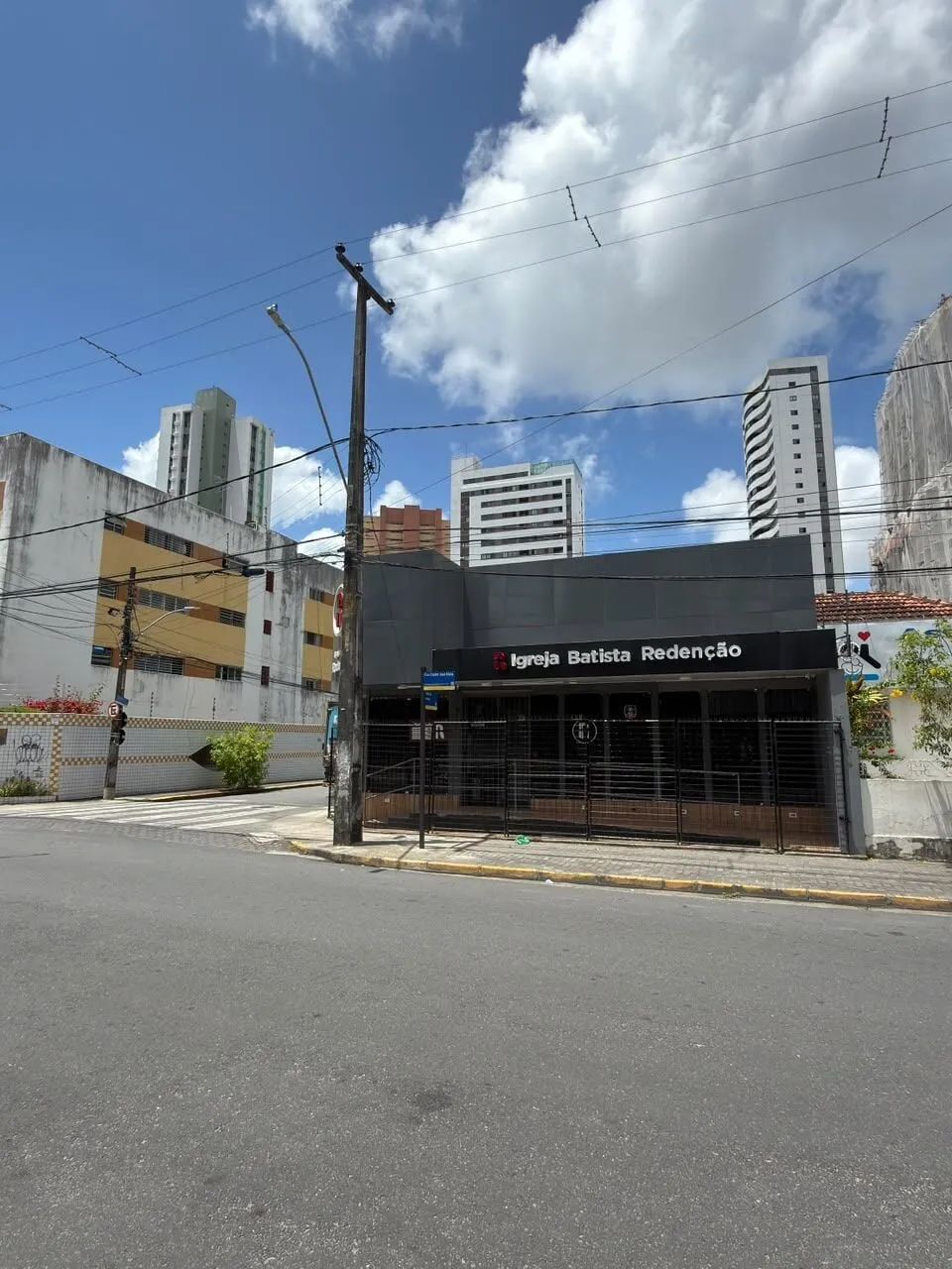 PRÉDIO COMERCIAL DE ESQUINA PRONTO PARA USO PARA VÁRIAS ATIVIDADES - Foto 2