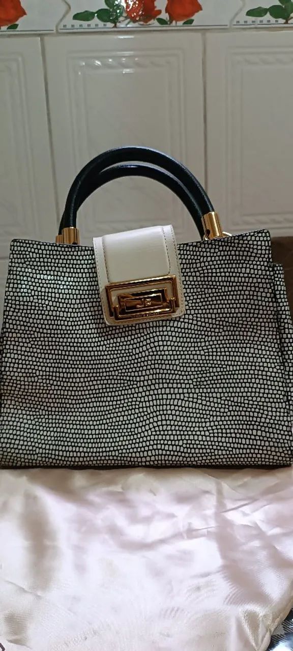 Bolsa Nova!!