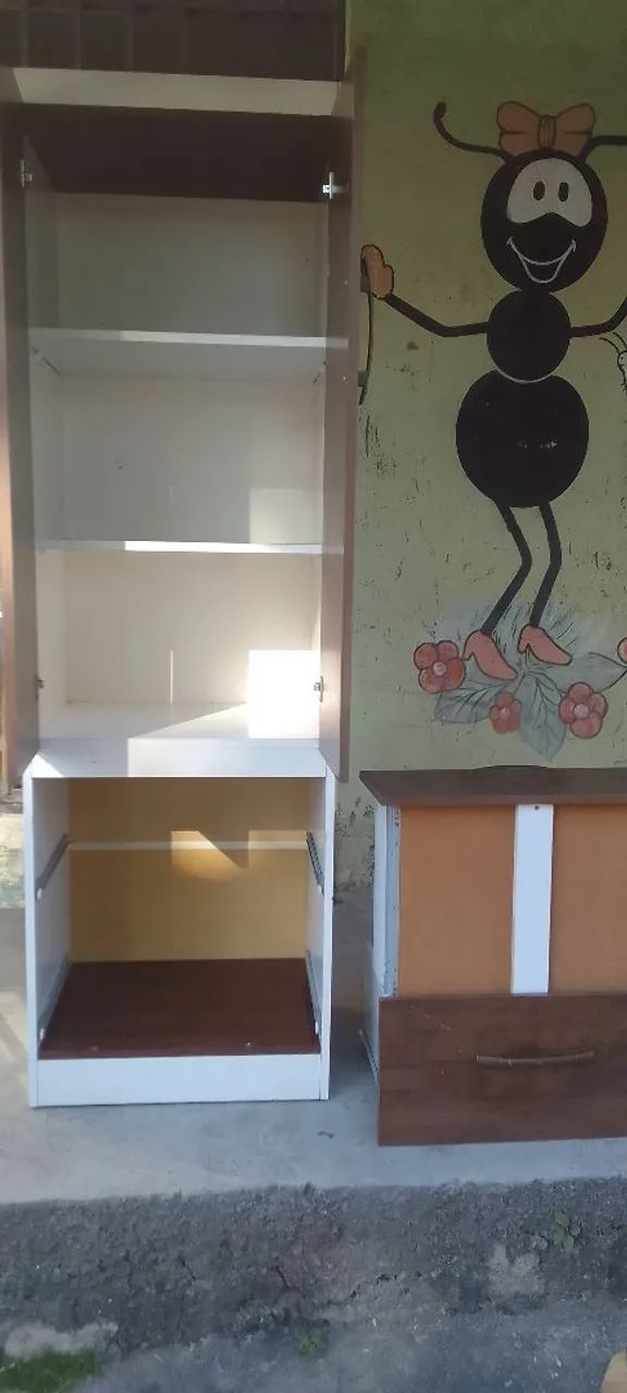 Multiuso de duas portas com gaveta  - Foto 2