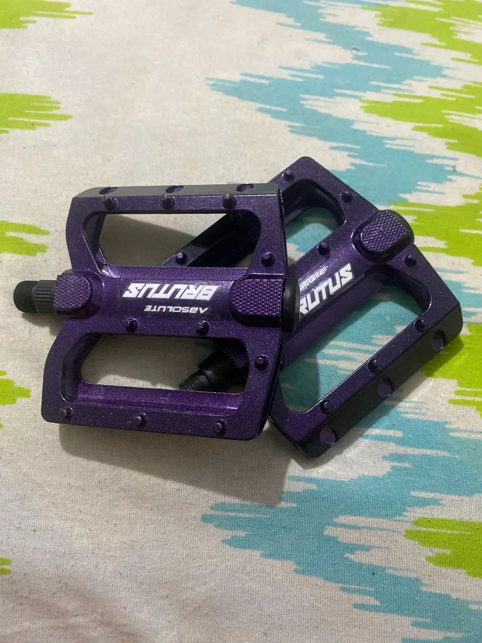Pedal absolute Brutus roxo 