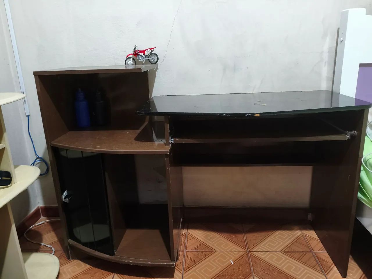 Mesa de computador Escrivaninha 