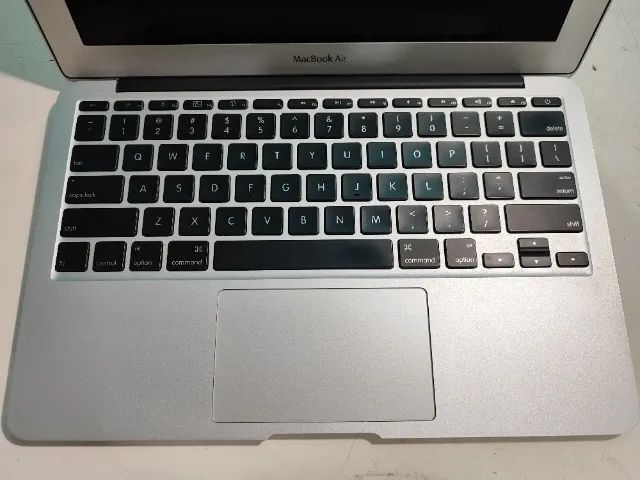 MacBook Air 11