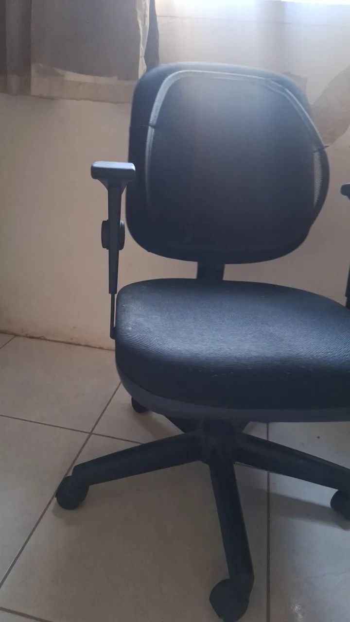 Cadeira de escritório - Foto 3
