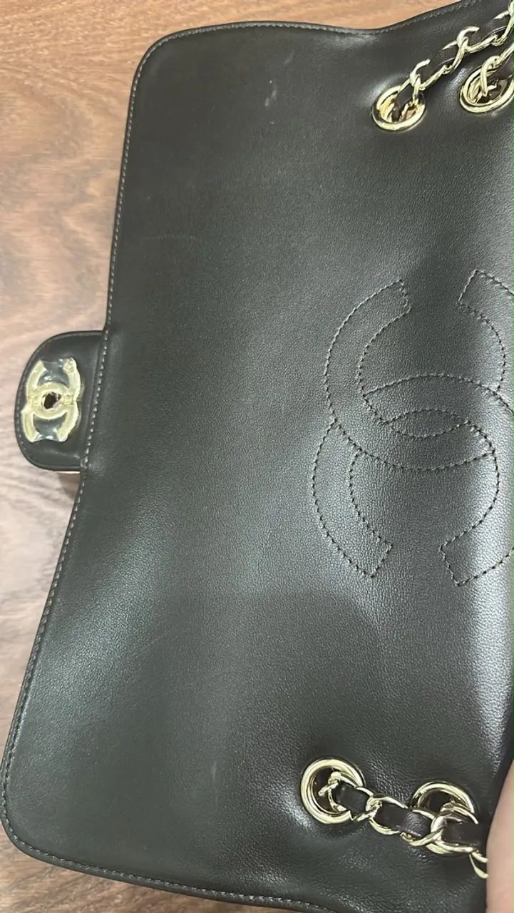 Bolsa Chanel EXCLUSIVÍSSIMA CAPA SITE DA MARCA MODELO FLAP ONÇA  - Foto 4
