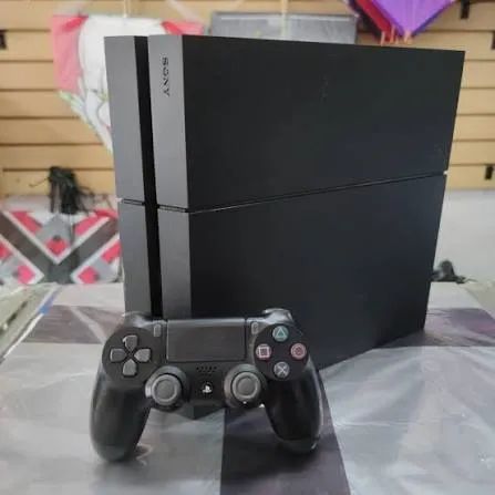 Playstation 4 - PS4