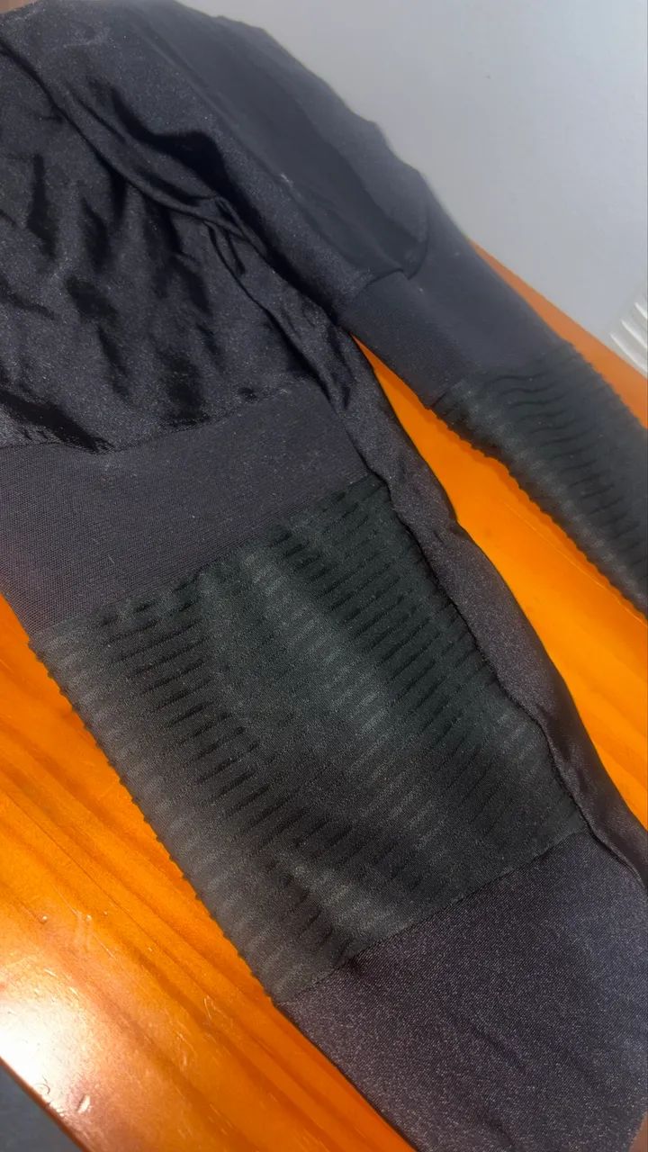Calça live preta ,tamanho P - Foto 3