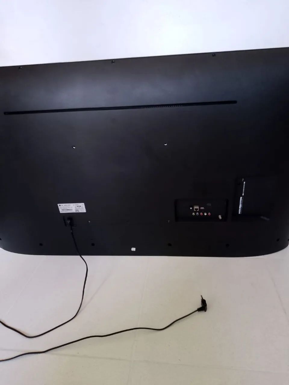 TV LG 60 Pol SMART TV com defeito  - Foto 3