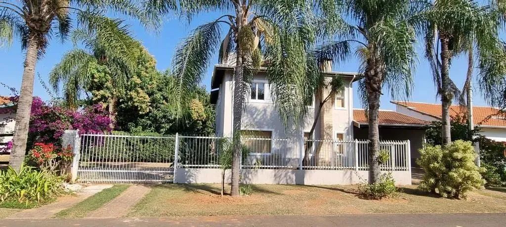 Casa à venda e para alugar em Holambra, Centro, com 4 quartos, com 262 m², Palm Park