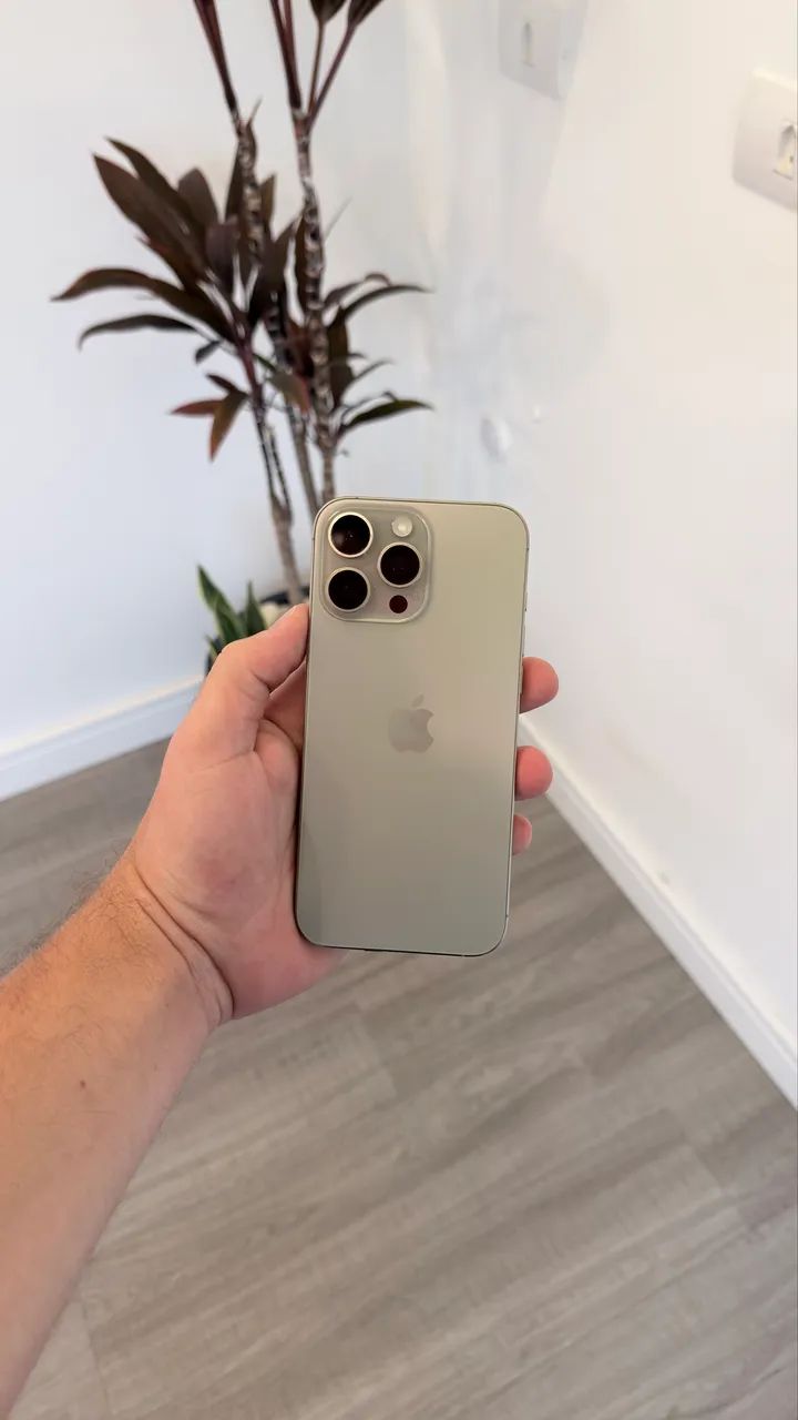 iPhone 16 Pro Max 256gb impecável  - Foto 2