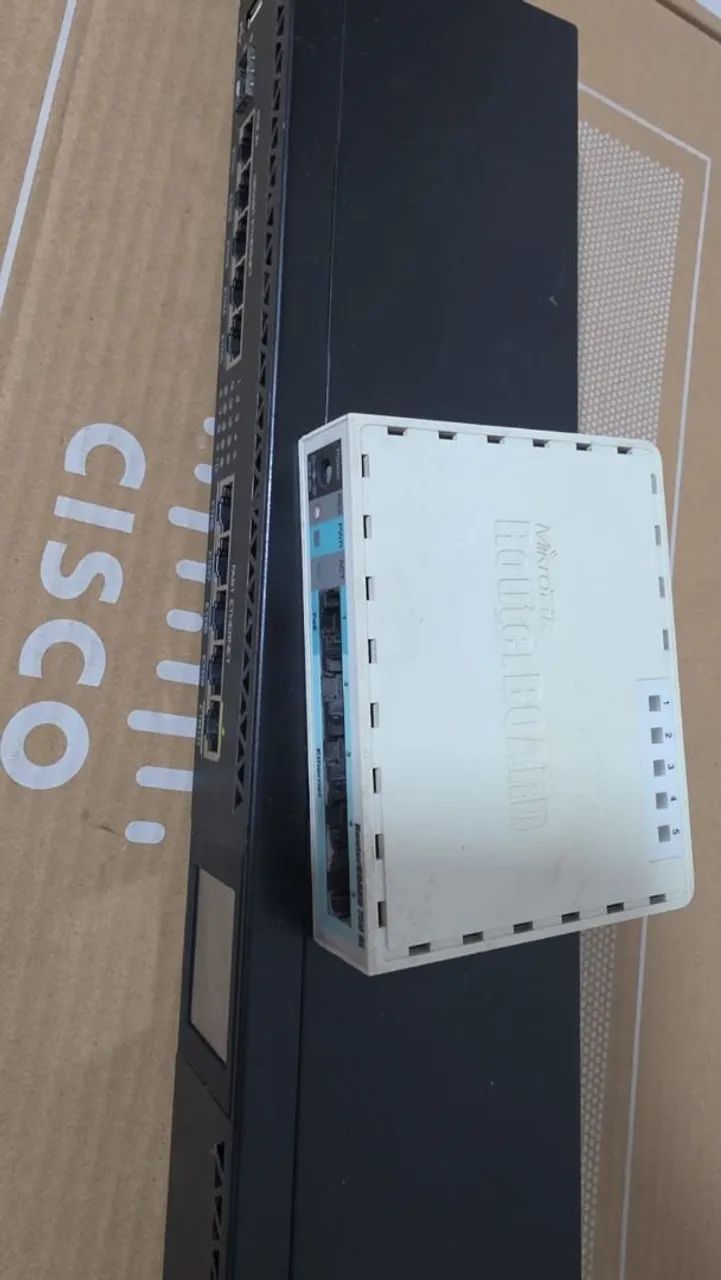 Mikrotik RB 2011 UIAS - Foto 2