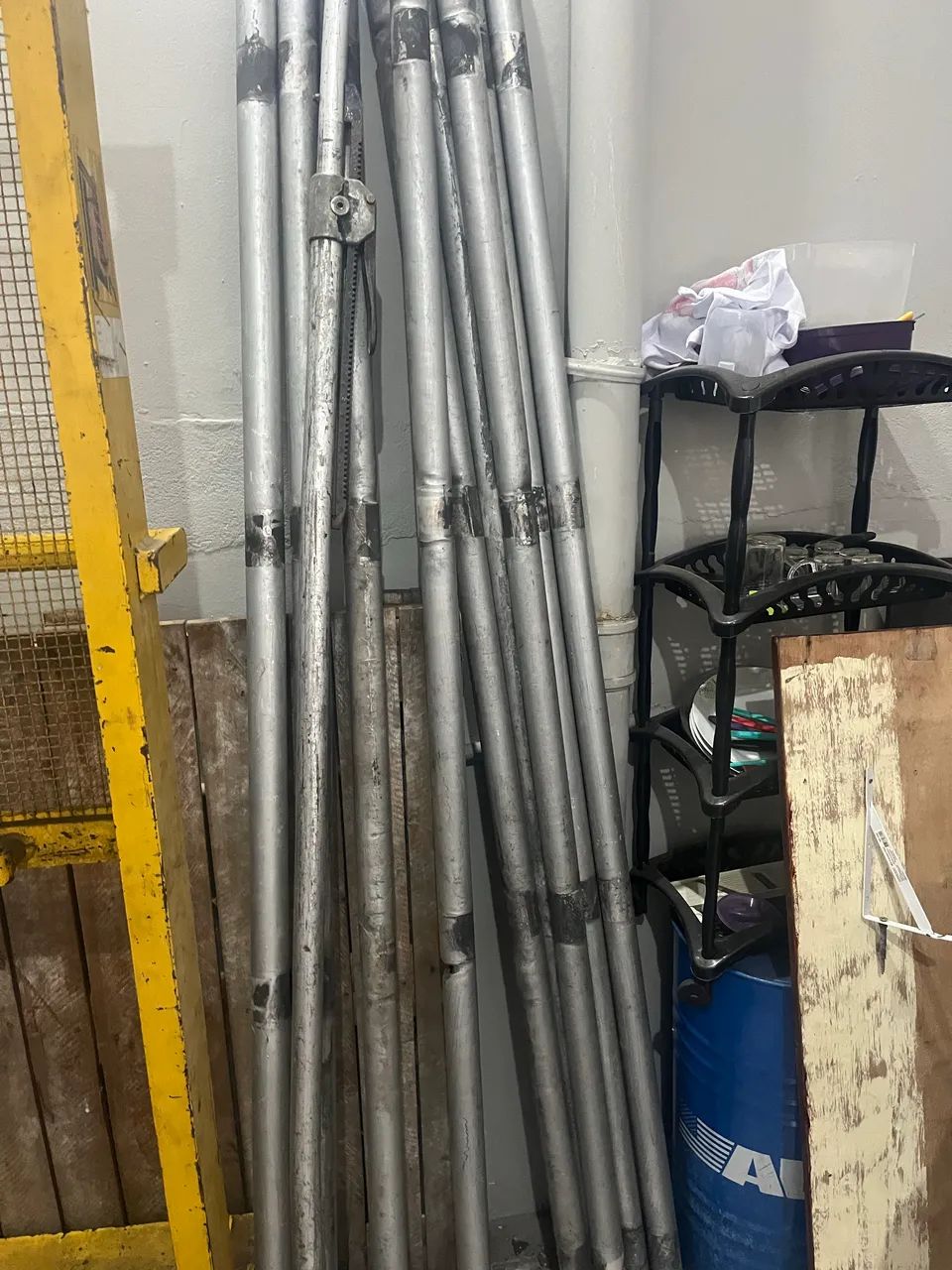 Para desocupar espaço 