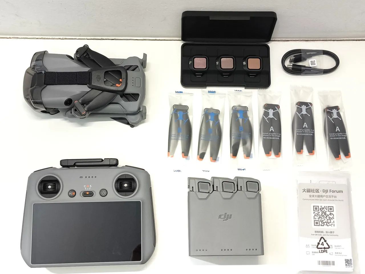 Dji mini 5 pro combo fly more plus completo , forneço aula de voo completa de cortesia