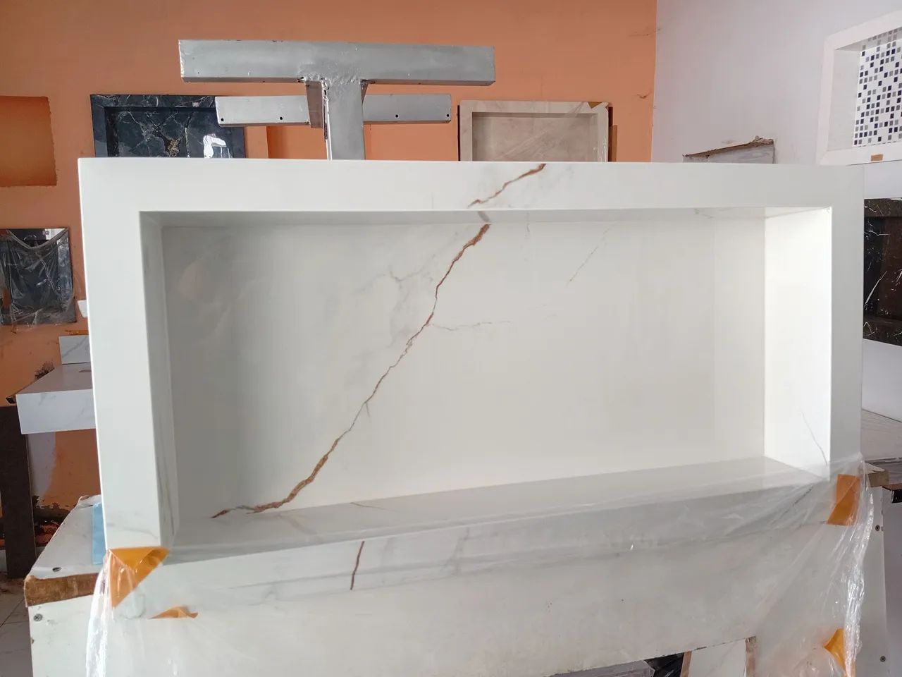 Nicho em porcelanato  de 80 cm 