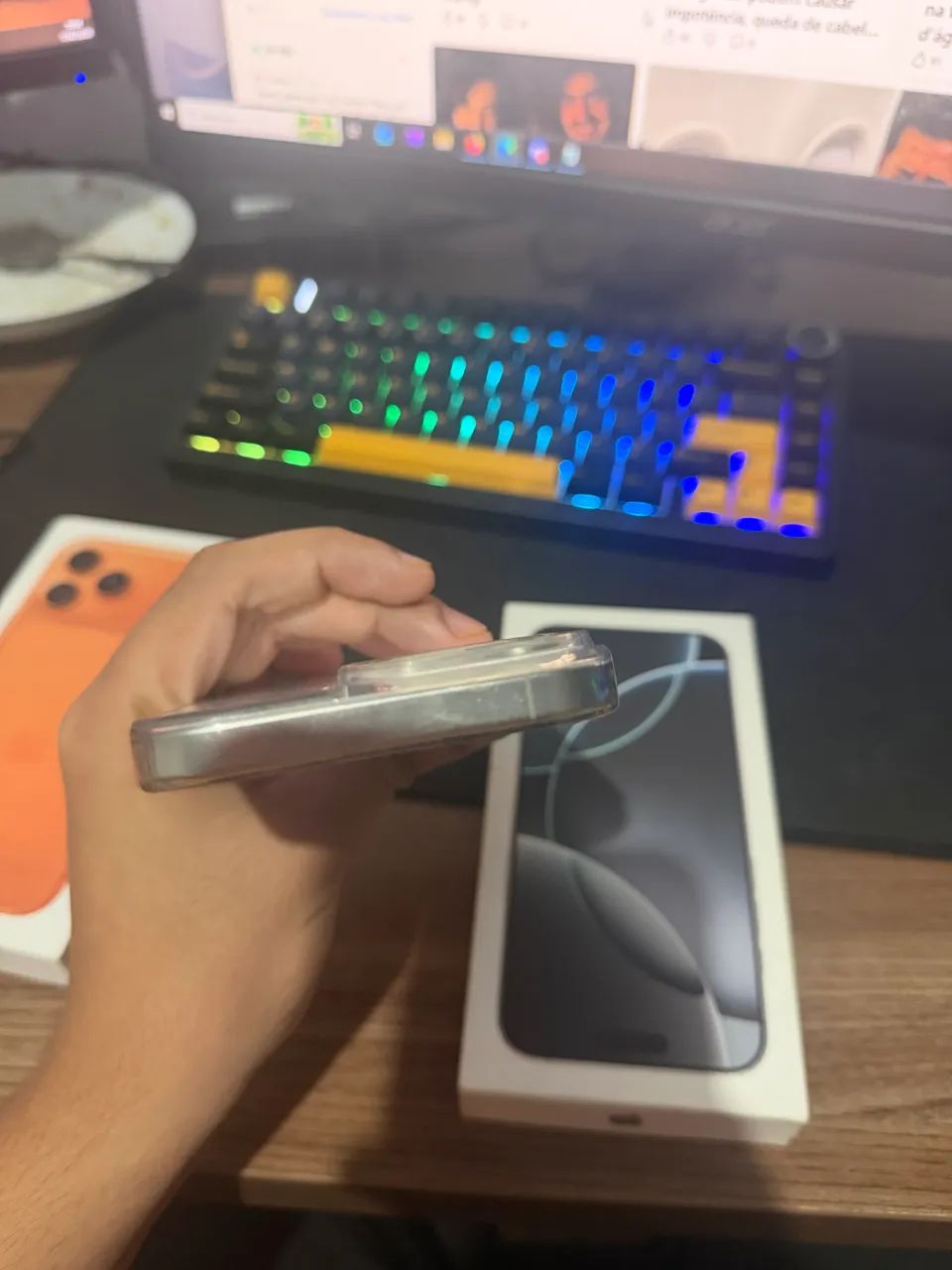 Iphone 16 pro max - Foto 3