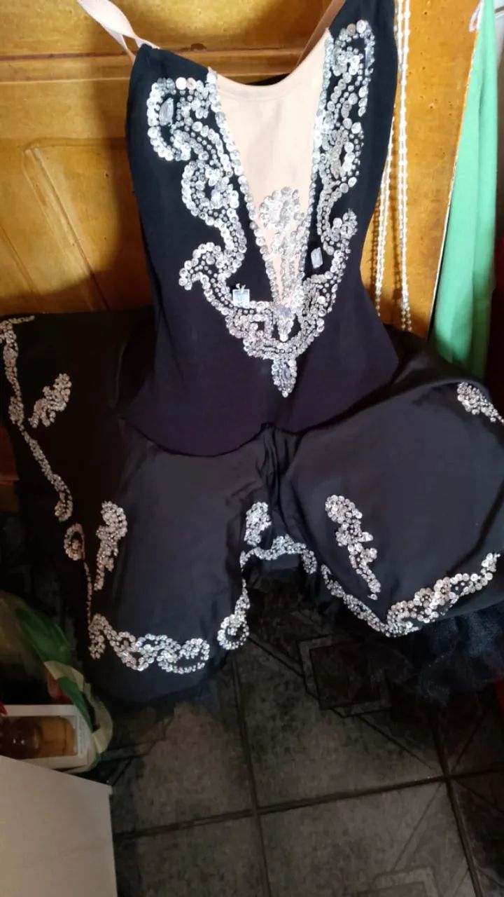 VESTIDOS DE BALE