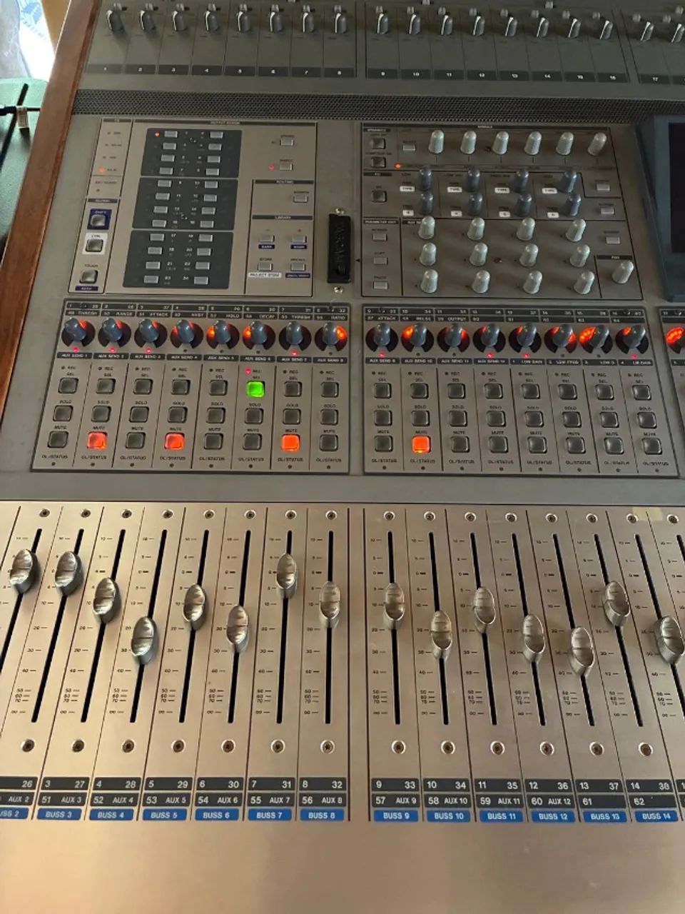 Mesa de som Tascam DM-4800 Firewire - Foto 5
