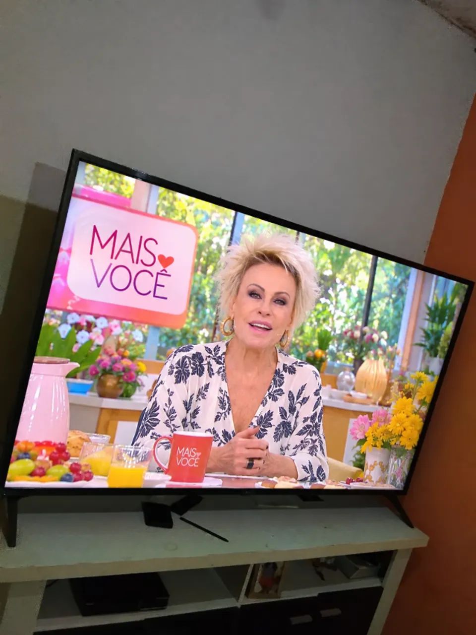 TV LG 70 POLEGADAS - Foto 2