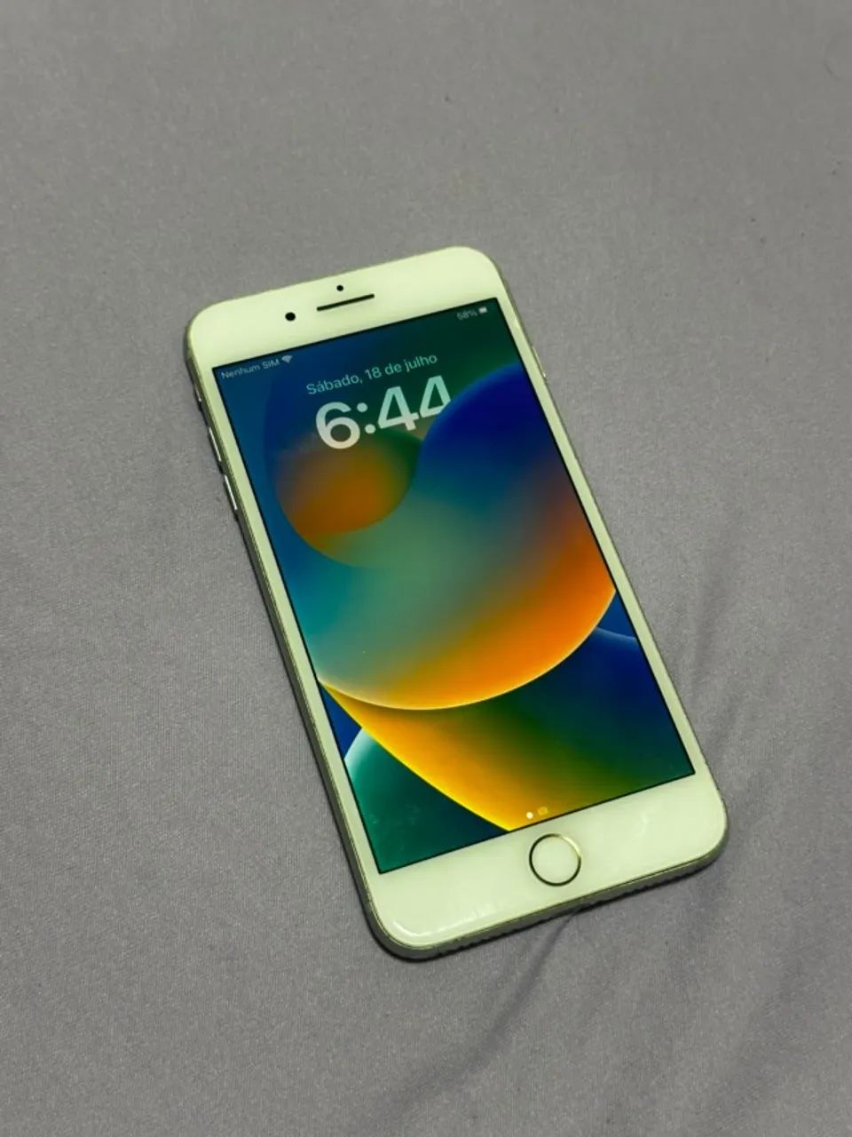 IPHONE 8 PLUS
