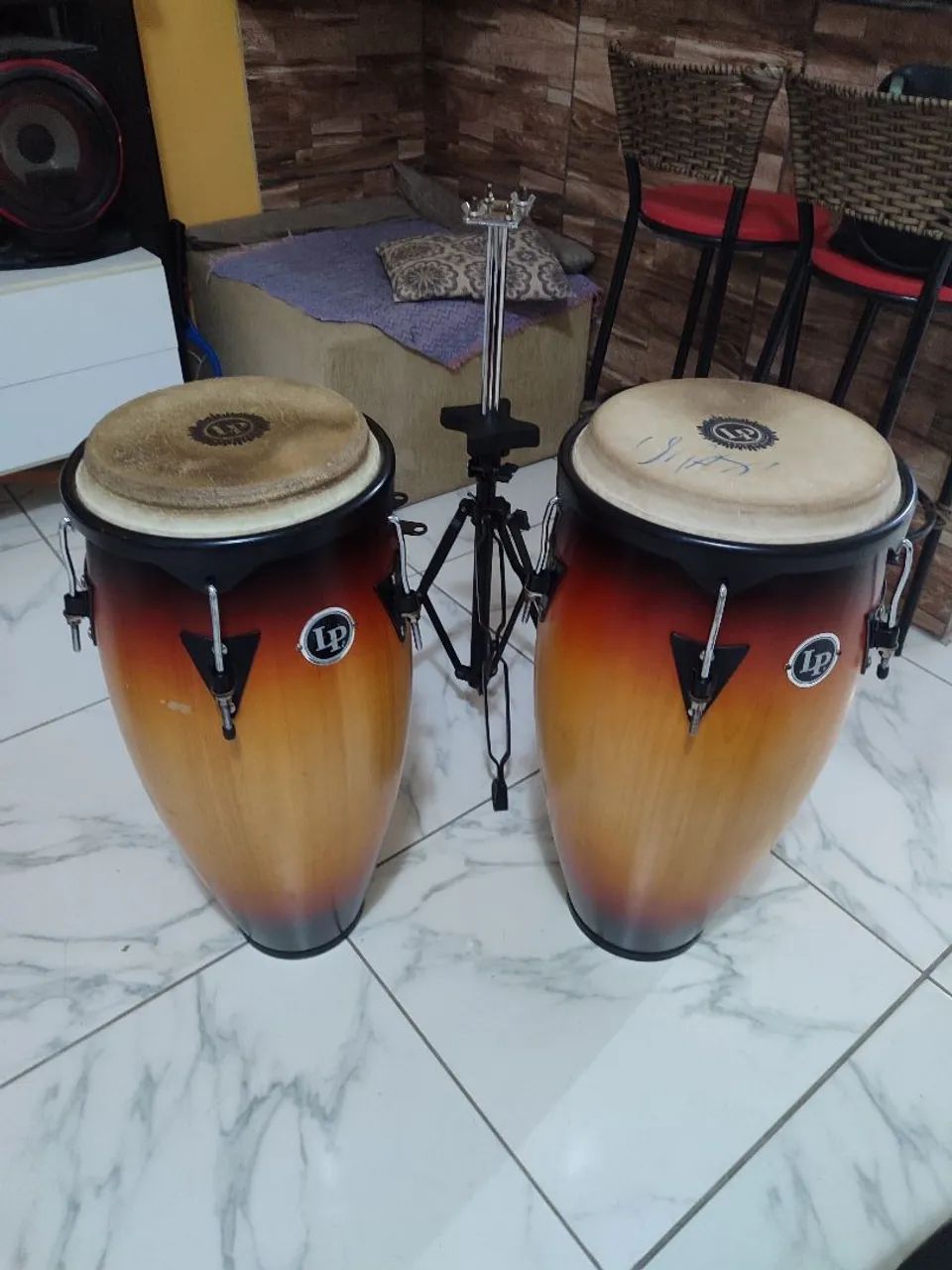 Vendo par de congas Lp com BEGS 3500 sem BEGS 2800 - Foto 5