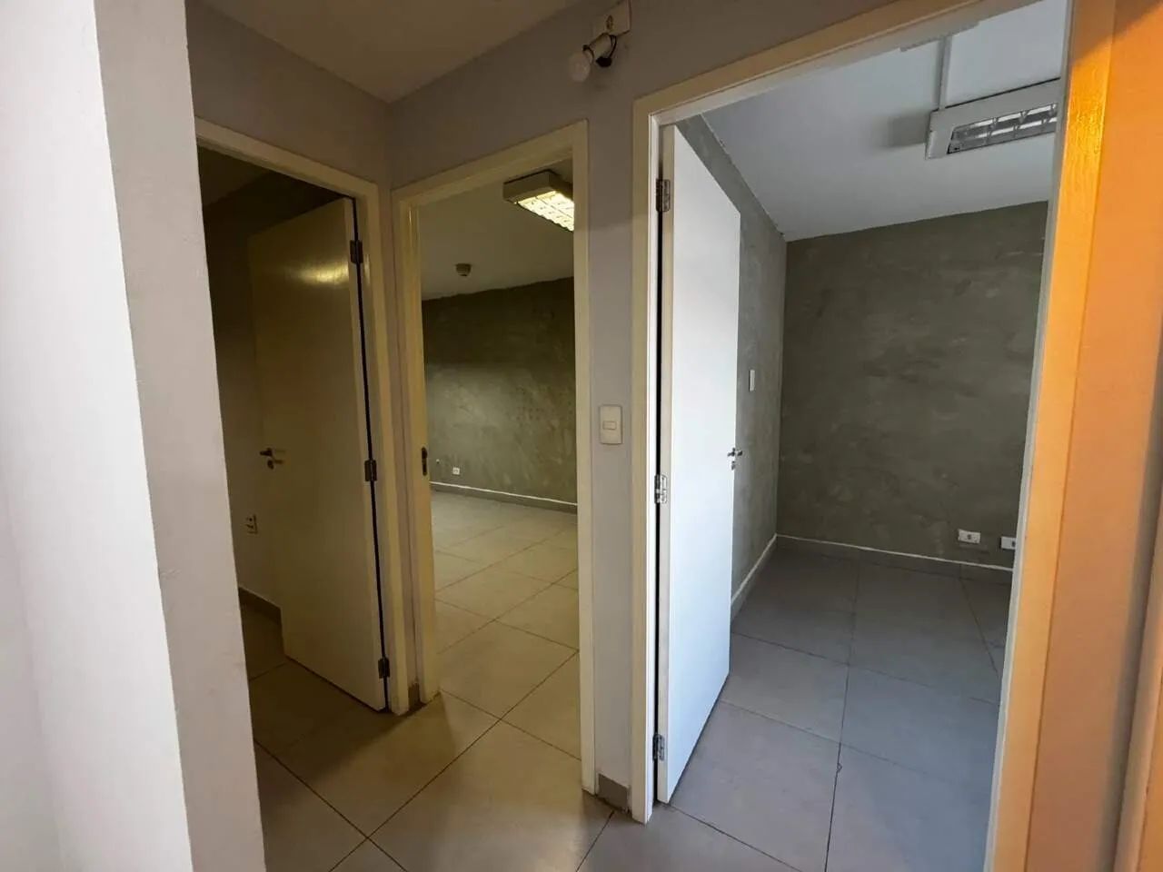 Sala Ed Domo, 55m² R$1.000,00 aluguel. - Foto 4