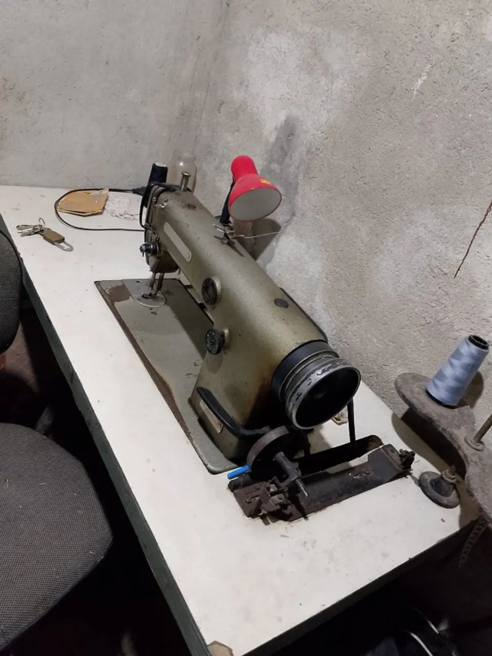 Máquina de costura  - Foto 2