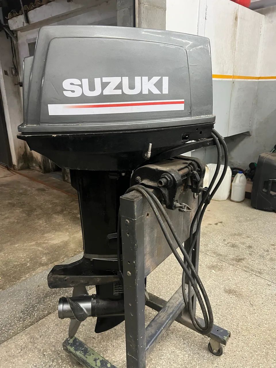 Motor Suzuki 40hp com partida - Foto 3