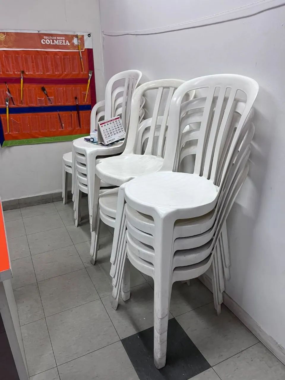 Cadeira de Plástico