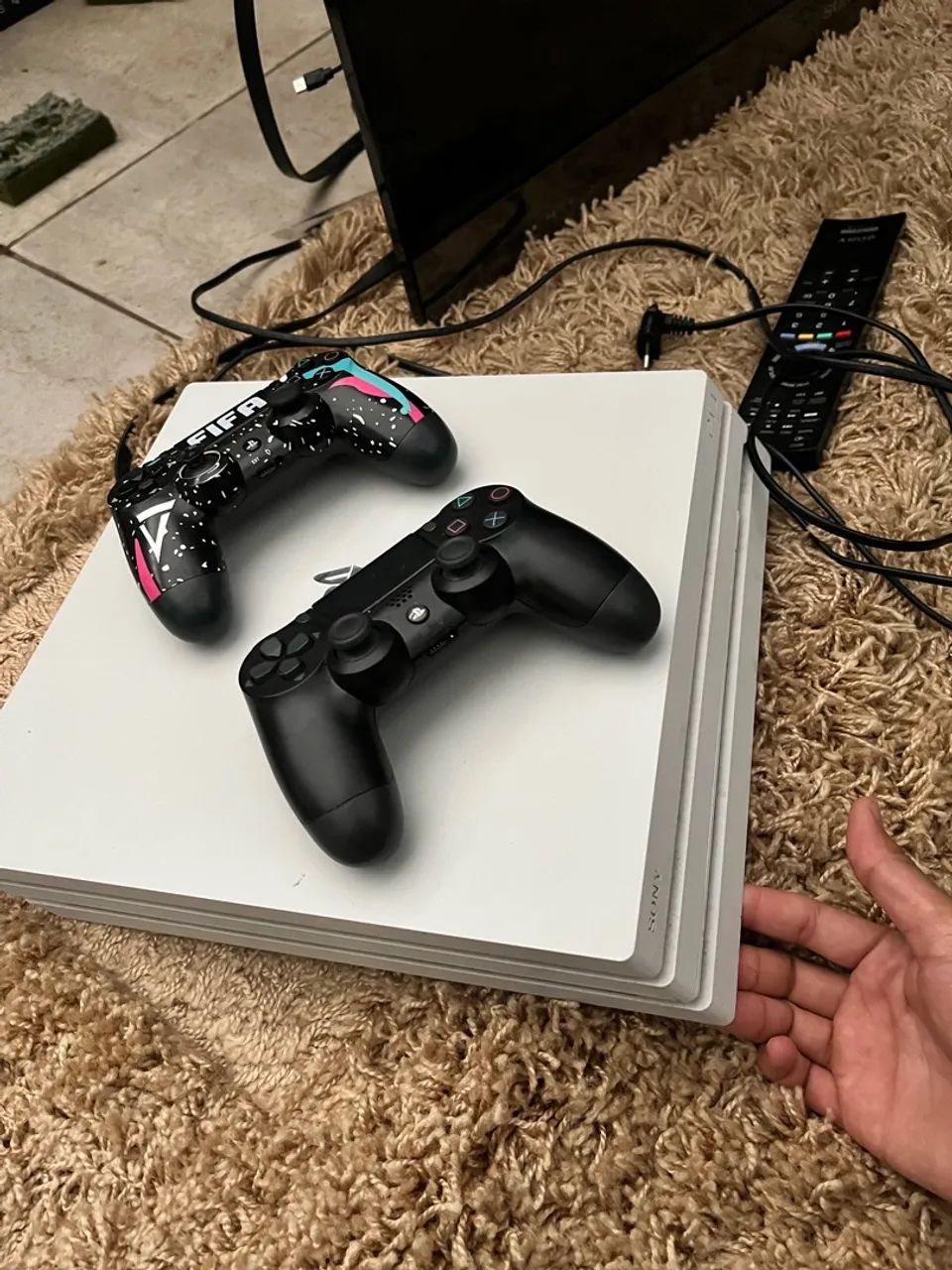 Ps4 pro branco  - Foto 3