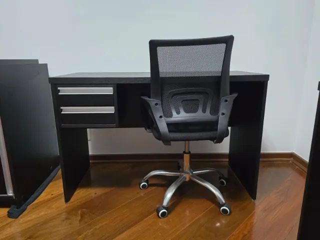 Mesa de Escritório em MDF 1.20 x 50 x 77 - Foto 4