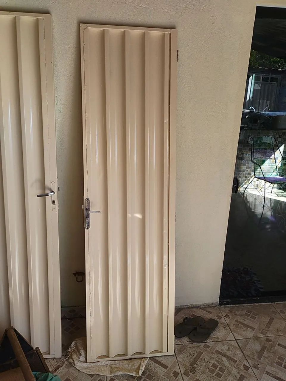 Portas, janela e grades em ótimo estado - Foto 5