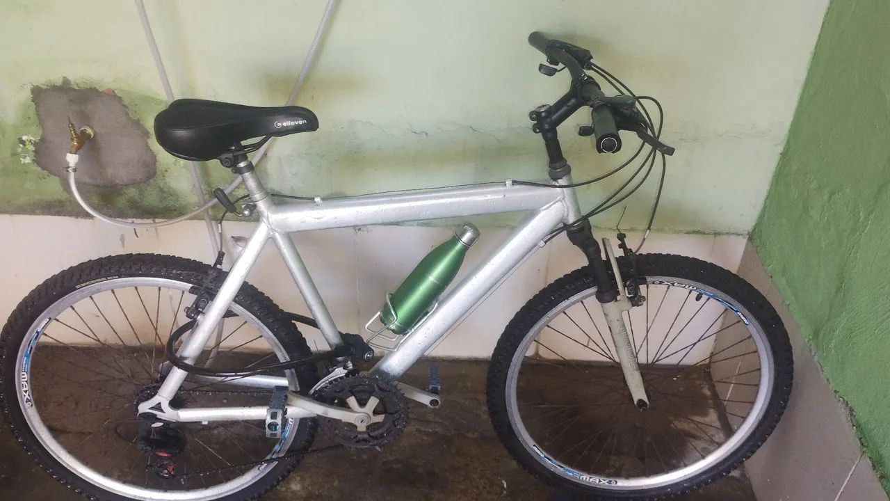 Bicicleta Alumínio Aro 26 - Foto 4