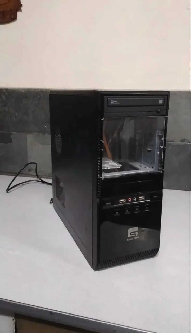 PC  - Foto 2