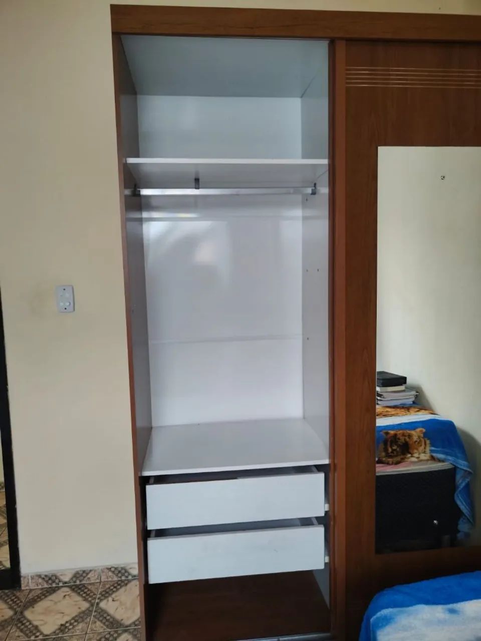 Guarda roupa espelhado  - Foto 2