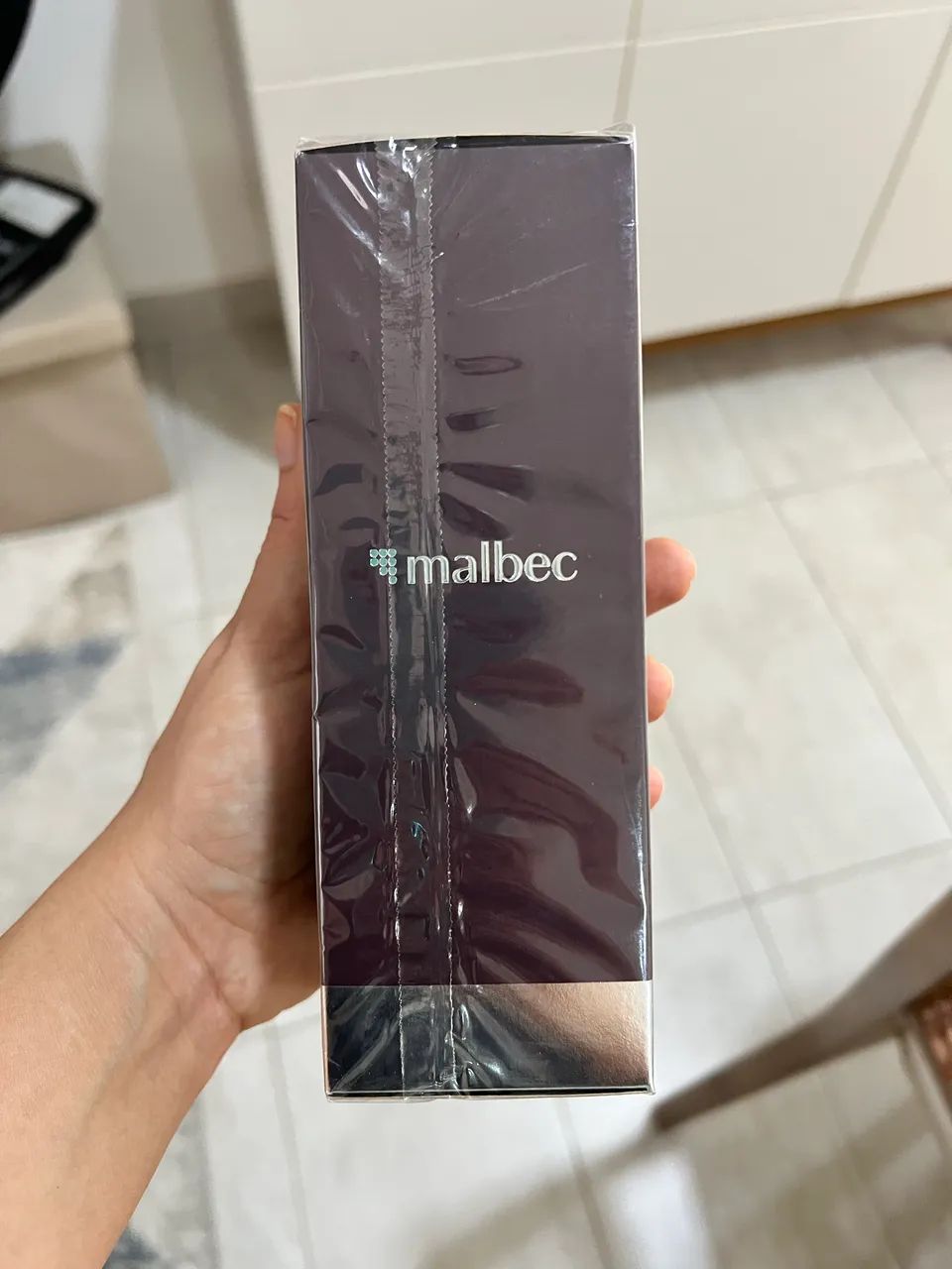 Vendo perfume lacrado