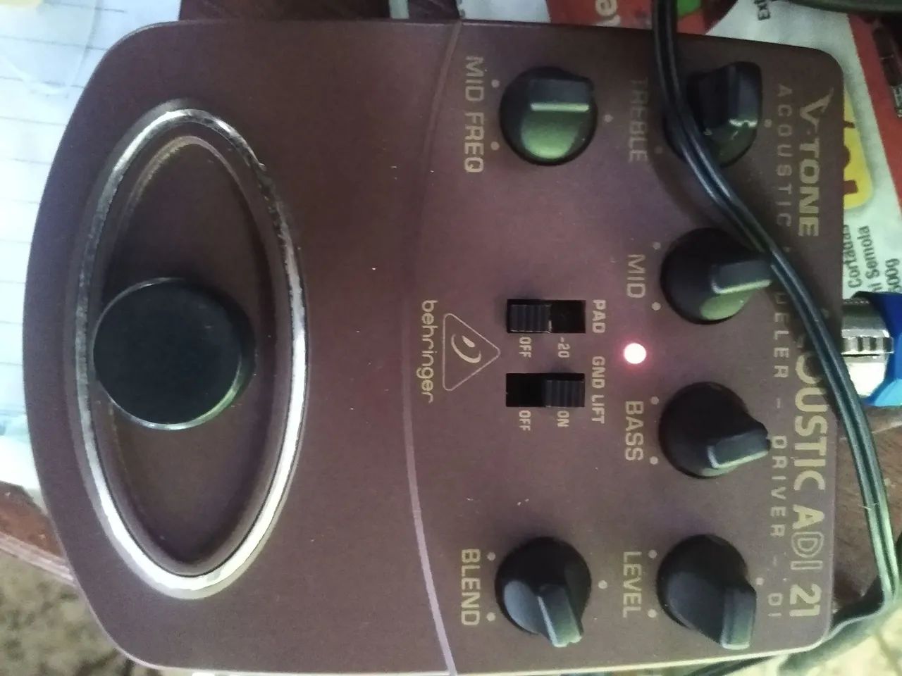 Pedal Behringer para violão  - Foto 3