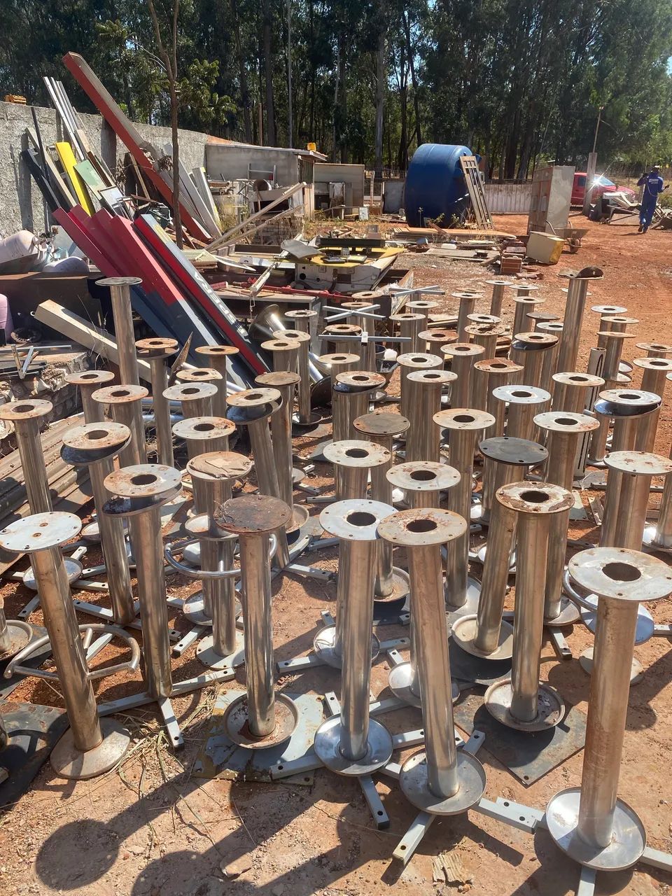 Pé de mesa inox 