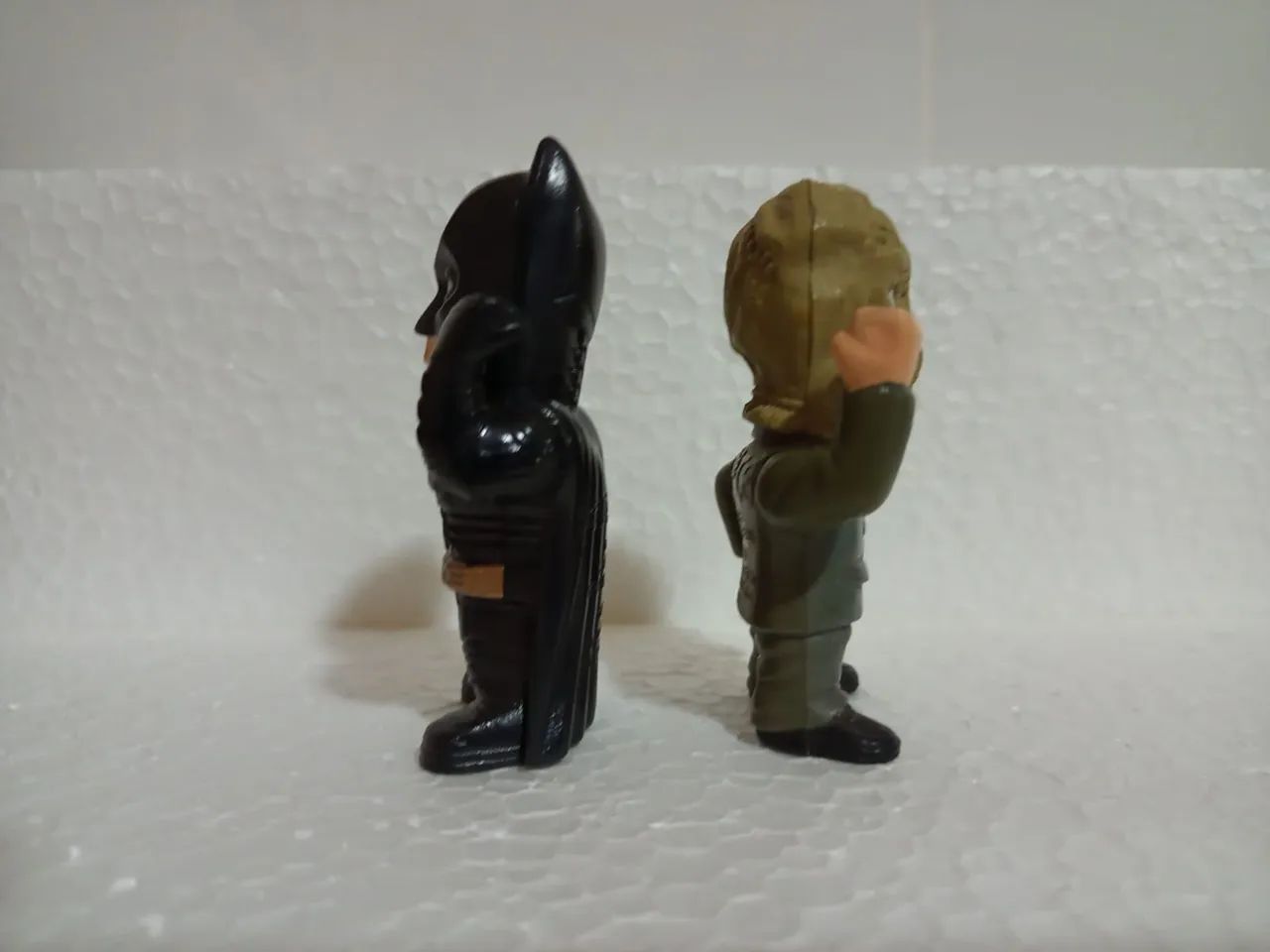Bonecos Batman e Espantalho miniatura Nestlé  - Foto 4
