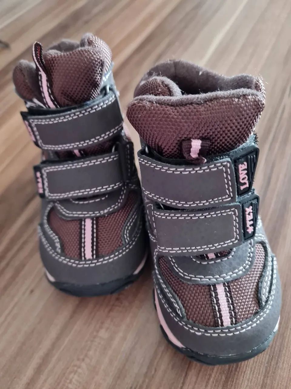 Bota infantil importada