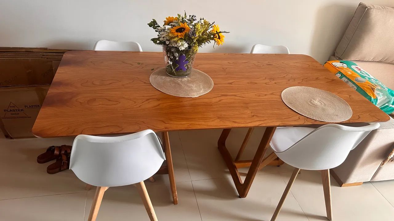 Mesa de jantar em madeira  - Foto 3
