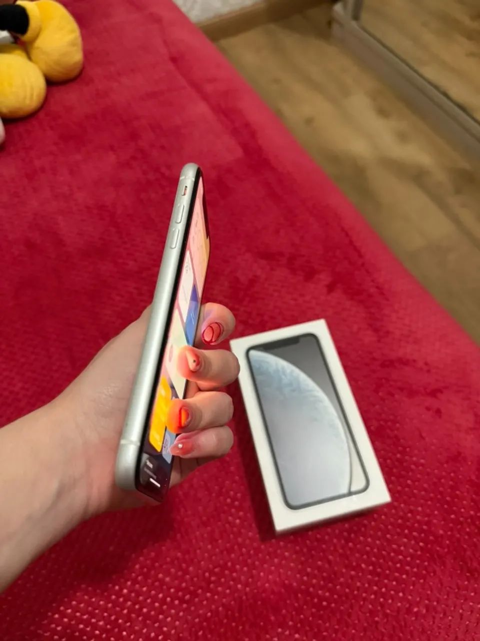 Apple iPhone XR 64GB Branco - Original e Conservado - Foto 2