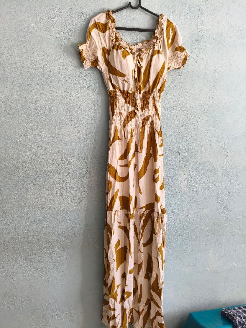 2 Vestido longo e 1 com manga comprida  - Foto 2