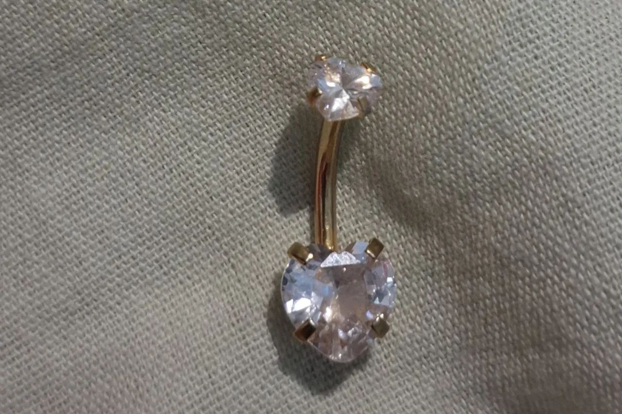 piercing de umbigo de coração  - Foto 3