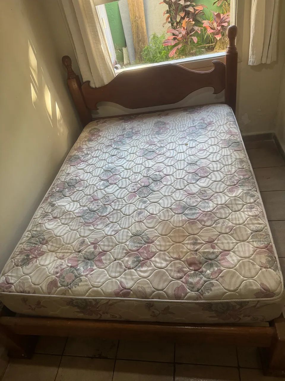 Cama casal 